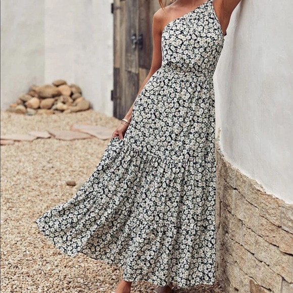 Boho floral print one shoulder A line dress - Picture 7 of 8